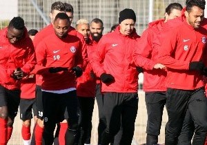 Antalyaspor Osmanlspor Ma Hazrlklarn Srdryor