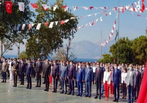 30 Austos Zafer Bayram kutlamas Antalya da Cokuyla Sryor