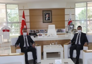 Antalya Valisi Yazc dan Bakan Ttncye Ziyaret