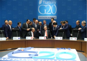 G-20 DE LDERLERN OTURACAI KOLTUKLAR BELRLEND