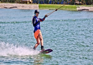 ANTALYA WAKE BOARD TUTUKUNLARINI AIRLIYOR