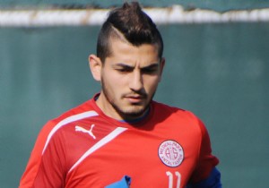 ​MP ANTALYASPOR: EMRAH YURTDIINA SATILMIYOR